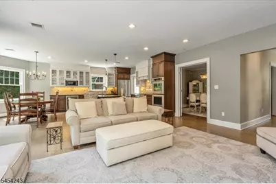 8 Doering Way, Cranford Township, NJ 07016 - Photo 17