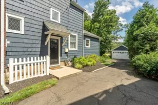 8 Doering Way, Cranford Township, NJ 07016 - Photo 39
