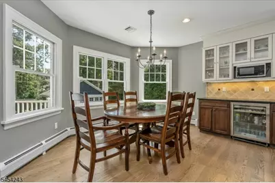 8 Doering Way, Cranford Township, NJ 07016 - Photo 13