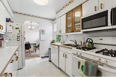 23 Park Court #88, Verona, NJ 07044 - Photo 3