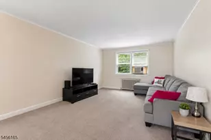 23 Park Ct, Verona, NJ 07044 - Photo 9