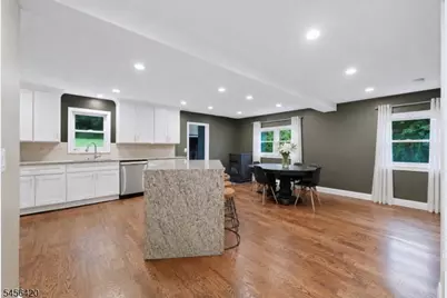 18 Coolidge Trl, Hopatcong, NJ 07843 - Photo 11