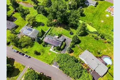 20 Claremont Dr, Hillsborough Township, NJ 08844 - Photo 5