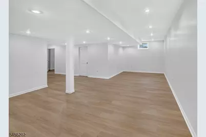893 Lakehurst Ave, Jackson, NJ 08527 - Photo 37