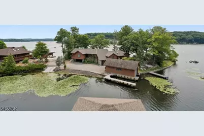 327 Squaw Trl, Hopatcong, NJ 07821 - Photo 3