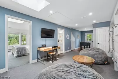 327 Squaw Trl, Hopatcong, NJ 07821 - Photo 29