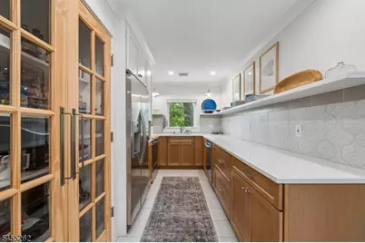 327 Squaw Trl, Hopatcong, NJ 07821 - Photo 23