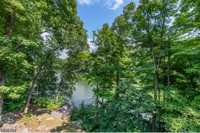 42 W Shore Dr, Vernon, NJ 07462 - Photo 17