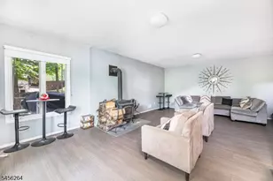 42 W Shore Dr, Vernon, NJ 07462 - Photo 25