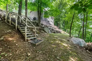 42 W Shore Dr, Vernon, NJ 07462 - Photo 41