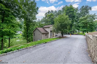 42 W Shore Dr, Vernon, NJ 07462 - Photo 43