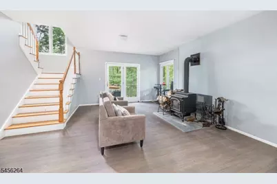 42 W Shore Dr, Vernon, NJ 07462 - Photo 23