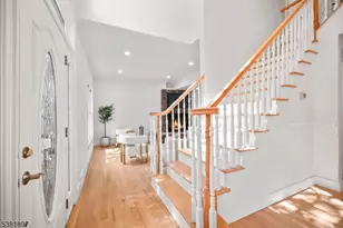 10 Elmwood Ct, Livingston, NJ 07039 - Photo 5