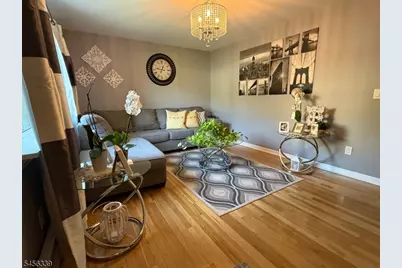 334 N 4th Ave, Hawthorne, NJ 07506 - Photo 3