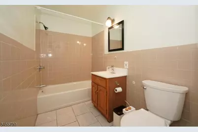 15 Forest St #11, Montclair, NJ 07042 - Photo 7
