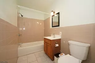 15 Forest St, Montclair, NJ 07042 - Photo 7