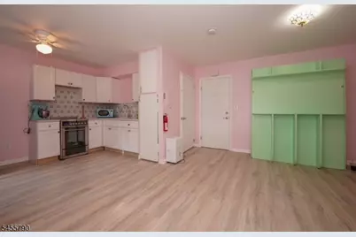 15 Forest St #11, Montclair, NJ 07042 - Photo 3