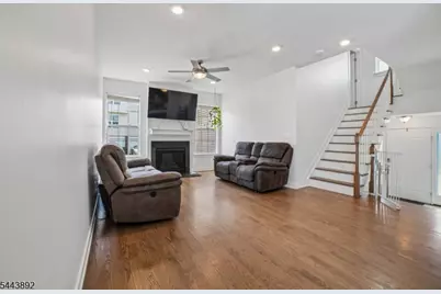 90 Sowers Dr, Mount Olive, NJ 07840 - Photo 11