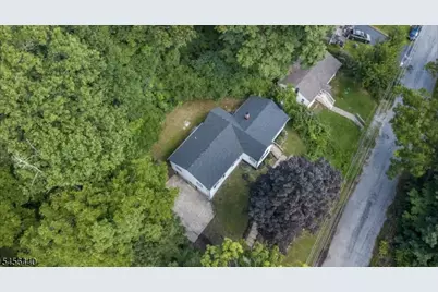 33 Orchard Dr, Vernon, NJ 07462 - Photo 25