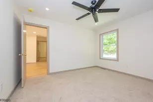 33 Orchard Dr, Vernon, NJ 07462 - Photo 7