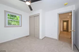 33 Orchard Dr, Vernon, NJ 07462 - Photo 17
