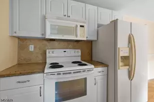62 S Cherry Rd, Jefferson Township, NJ 07849 - Photo 13