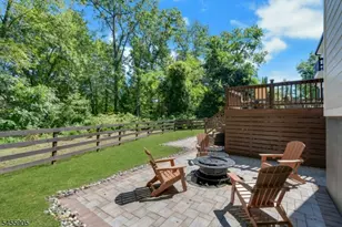 21 Kuntz Ave, Berkeley Heights Township, NJ 07922 - Photo 17