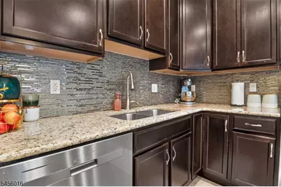 64 Andrews Way, Piscataway Township, NJ 08854 - Photo 15