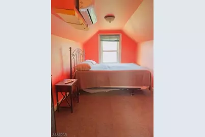 284 Hunterdon St #3, Newark, NJ 07103 - Photo 5