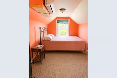 284 Hunterdon St #3, Newark, NJ 07103 - Photo 9