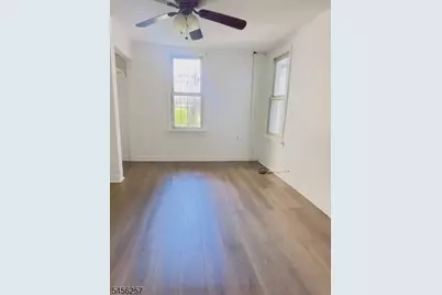 284 Hunterdon St #1, Newark, NJ 07103 - Photo 15
