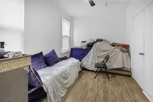 233 S Clinton St, East Orange, NJ 07018 - Photo 31
