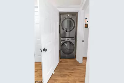 233 S Clinton St, East Orange, NJ 07018 - Photo 13