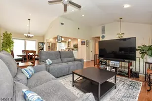 30 Center St, Butler, NJ 07405 - Photo 7