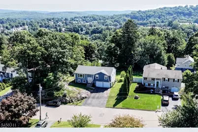 30 Center St, Butler, NJ 07405 - Photo 3
