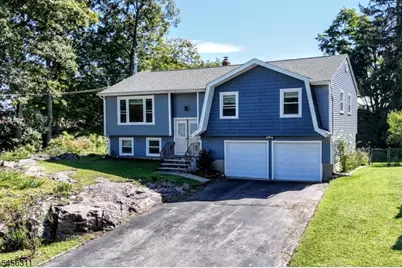 30 Center St, Butler, NJ 07405 - Photo 35