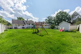 23 Urma Pl, Bloomfield, NJ 07003 - Photo 23