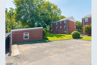 445 Morris Ave, Springfield Twp., NJ 07081 - Photo 13