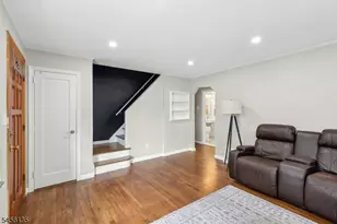 827 Pine St, Roselle Park, NJ 07204 - Photo 5