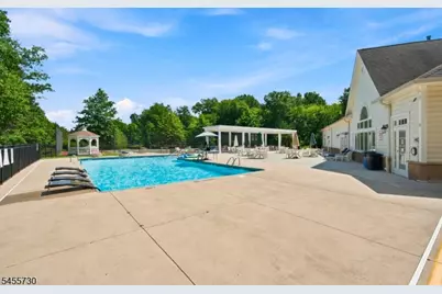 4 Waterman Ln #410, Hillsborough Township, NJ 08844 - Photo 13