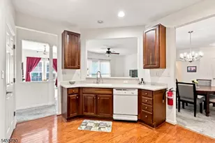 4 Waterman Ln, Hillsborough Township, NJ 08844 - Photo 15