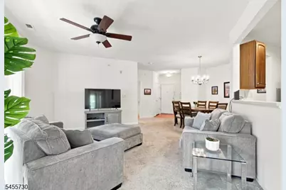 4 Waterman Ln #410, Hillsborough Township, NJ 08844 - Photo 9