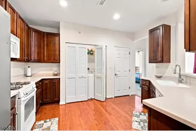 4 Waterman Ln #410, Hillsborough Township, NJ 08844 - Photo 19