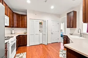 4 Waterman Ln, Hillsborough Township, NJ 08844 - Photo 19