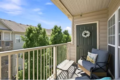 4 Waterman Ln #410, Hillsborough Township, NJ 08844 - Photo 5