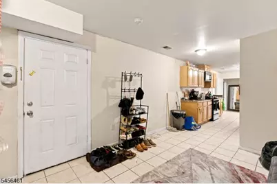 64 Fabyan Pl #2, Newark, NJ 07108 - Photo 31