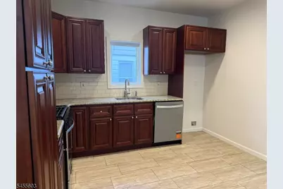 715 Jersey Ave, Elizabeth, NJ 07202 - Photo 5