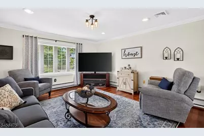 960 Gates Ave, Piscataway Township, NJ 08854 - Photo 15