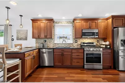 960 Gates Ave, Piscataway Township, NJ 08854 - Photo 19