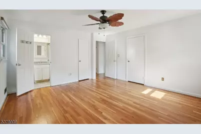 15 Mansfield Ct, Livingston, NJ 07039 - Photo 13